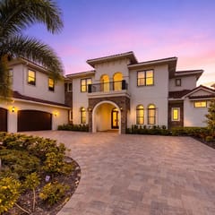 W301E - The Stunning Sanctuary