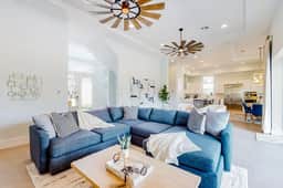 W415E - The Modern Chic Mansion