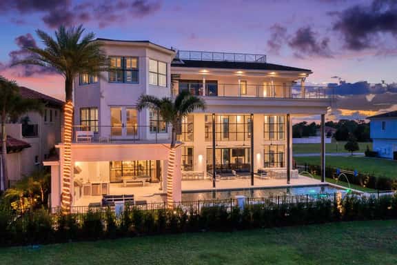 W402E - The Eclectic Colonial Estate - Image 1