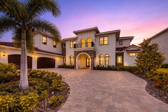 W301E - The Stunning Sanctuary